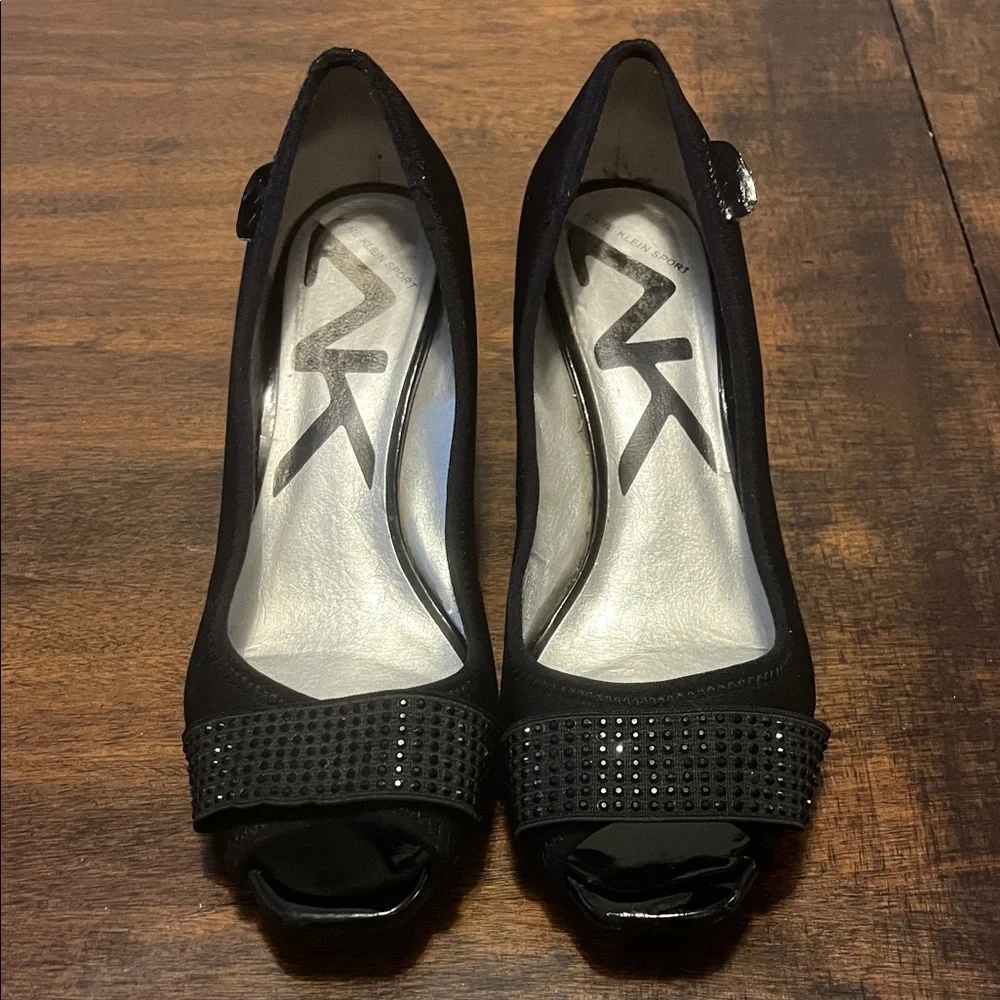 Anne Klein Sport Black Peep Toe Heels - Picture 2 of 14